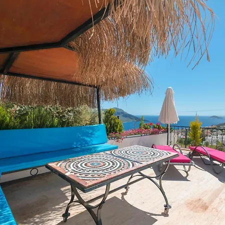 Sleeps 6 With Pool Air Con And Wifi * Kalkan